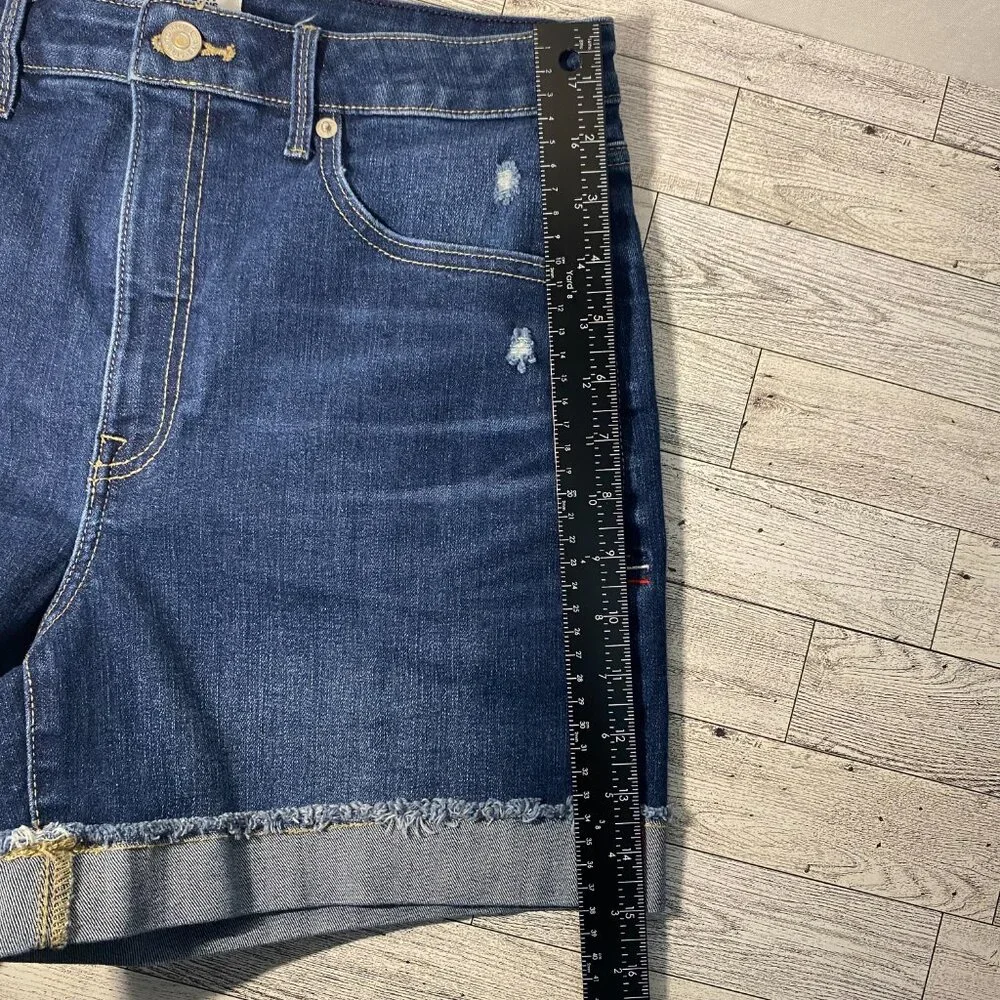 Tommy Jeans Distressed Denim Shorts Size 30 With Raw Cuffed‎ Hem